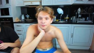 Murcielago_Lam  08-10-2021 video milk